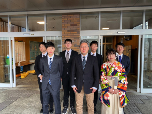 http://coast.dce.kobe-u.ac.jp/public/picture/2019/2020/graduation_ceremony2021/IMG_3359.jpg